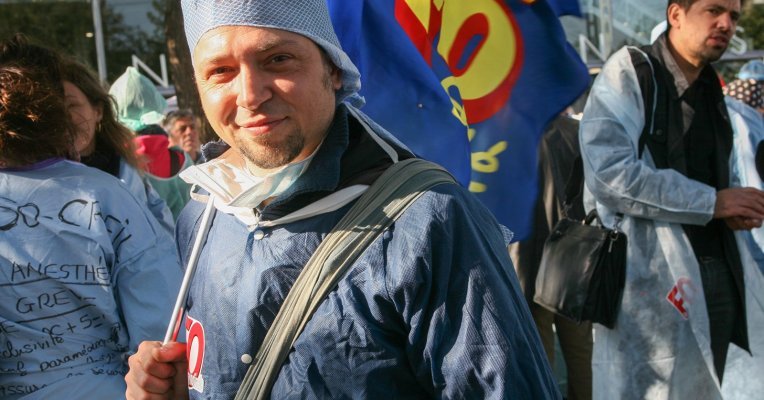 Nicolas Diat Ce Qui Manque à Un Clochard « Le manque d’effectifs est le problème numéro un à l’hôpital » - Force