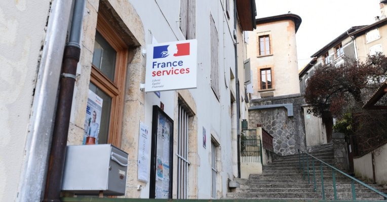 Le réseau France Services s’étoffe pour toujours moins de services ...