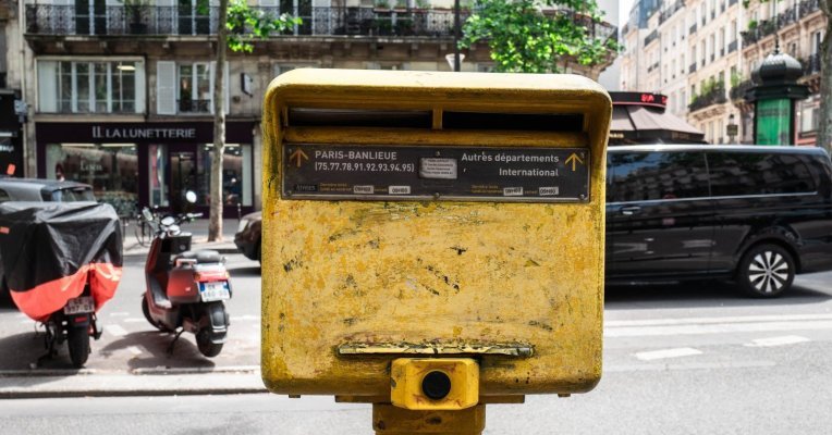 Sauvons notre poste : 1,8 million d’emplois à défendre, un service universel à garantir !